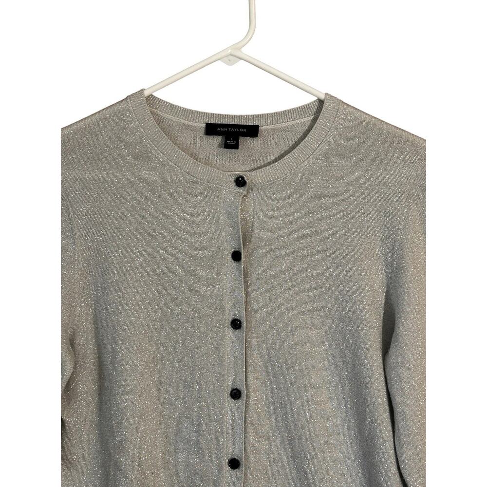 ANN TAYLOR Women’s Silver Metallic Sparkly Shimmery Crewneck Cardigan Size Large - Picture 2 of 9
